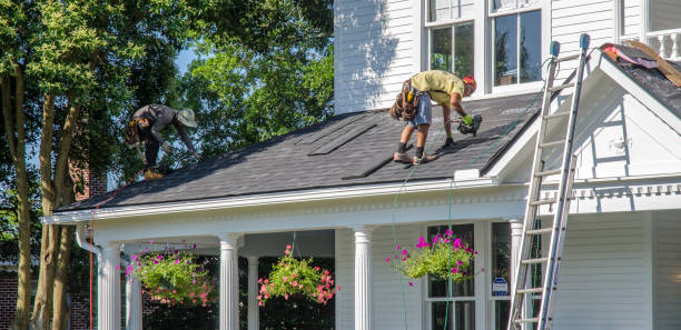 Best Roof Gutter Cleaning  in Santa Clara, OR